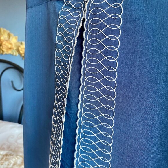 Tocca Deep Blue 100% Silk Embroidered Mini Dress - Picture 6 of 13